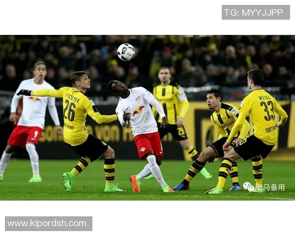 友谊赛精彩对决莱比锡与多特蒙德战成平局战术解析引发热议 友谊赛精彩对决莱比锡与多特蒙德战成平局战术解析引发热议