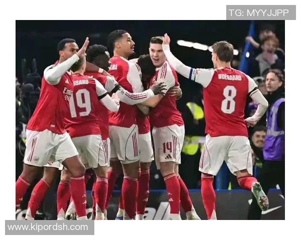 足总杯大战切尔西与阿森纳激战成平局战术解析引发全场热议