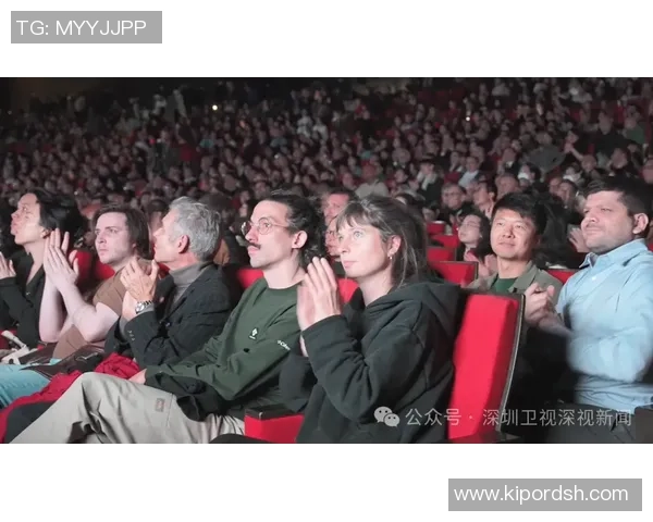 友谊赛精彩对决皇马与切尔西战成平局引发全场热烈反响 友谊赛精彩对决皇马与切尔西战成平局引发全场热烈反响