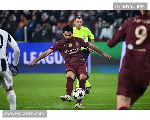 意甲激战：利物浦绝杀巴萨全场沸腾数据分析瞬间回顾