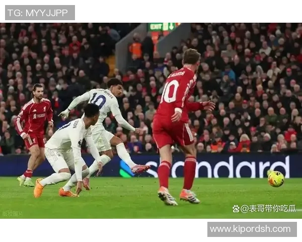 英超激战:尤文图斯逆转皇马3-2全场沸腾数据解析引发热议 英超激战:尤文图斯逆转皇马3-2全场沸腾数据解析引发热议